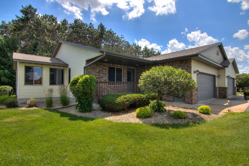 E5768 816th Avenue, Tainter Twp