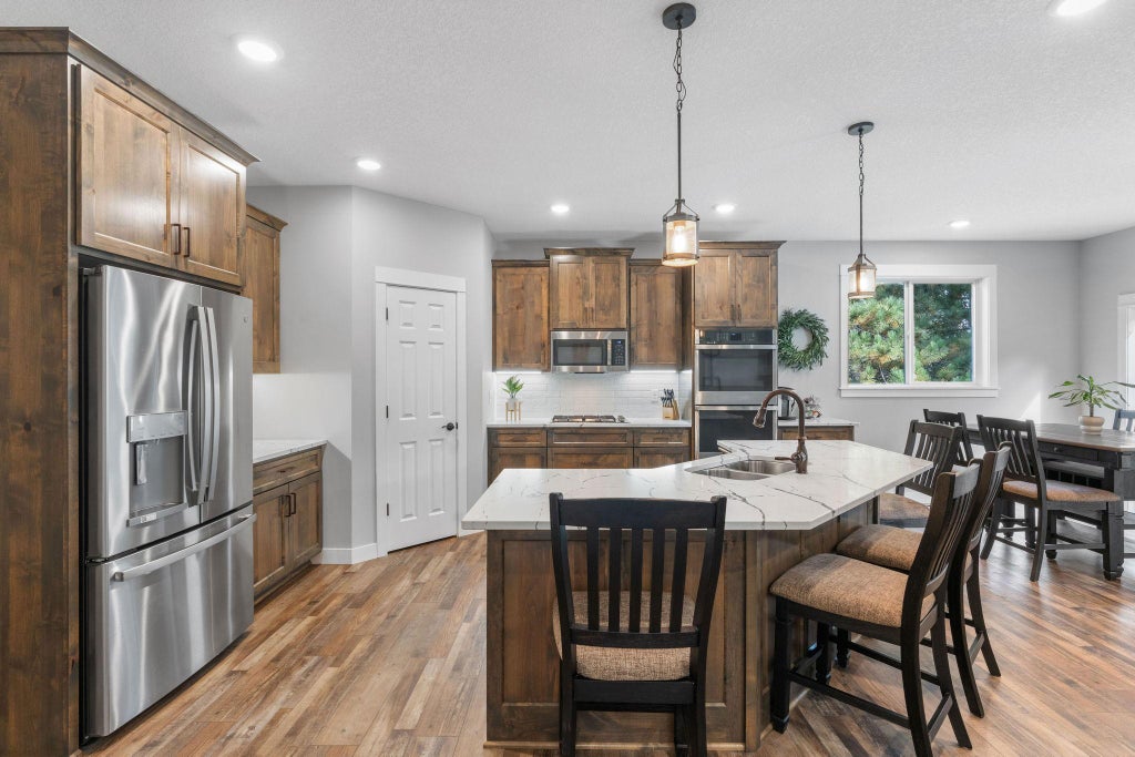 21873 Drake Street Nw, Oak Grove