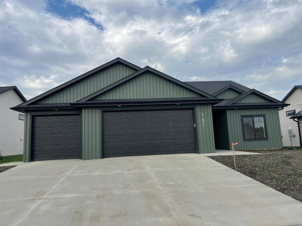 167 Stonelake Drive Se, Rochester