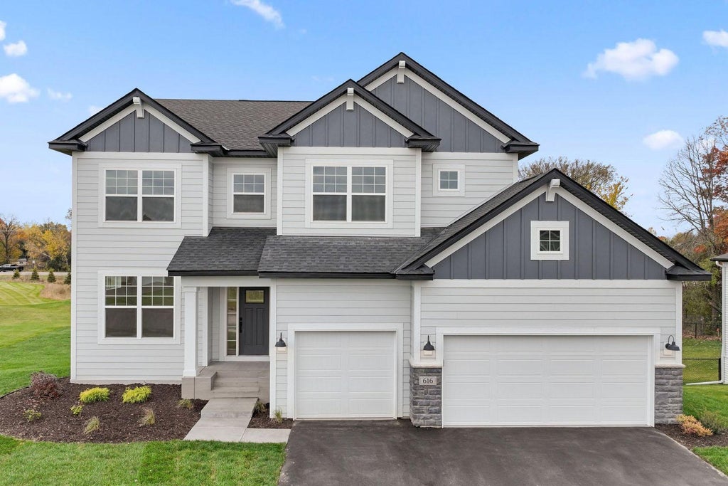 616 Haywood Drive, Lino Lakes