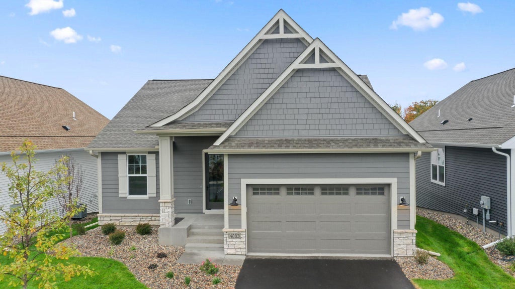 4883 127th Circle Ne, Blaine