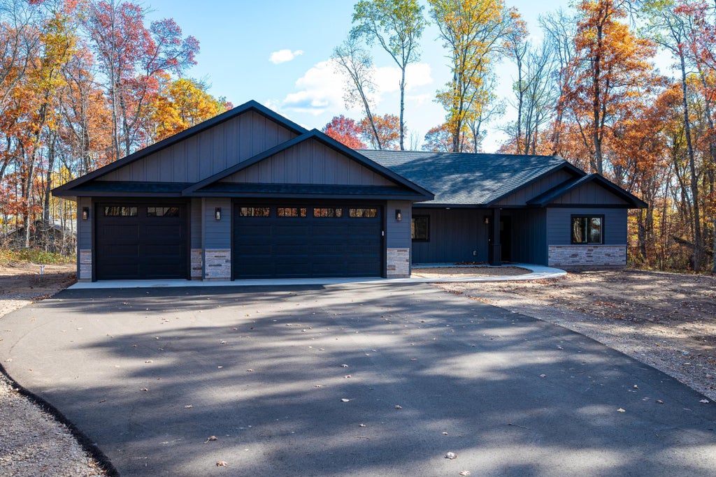 7719 Scenic Overlook, Breezy Point