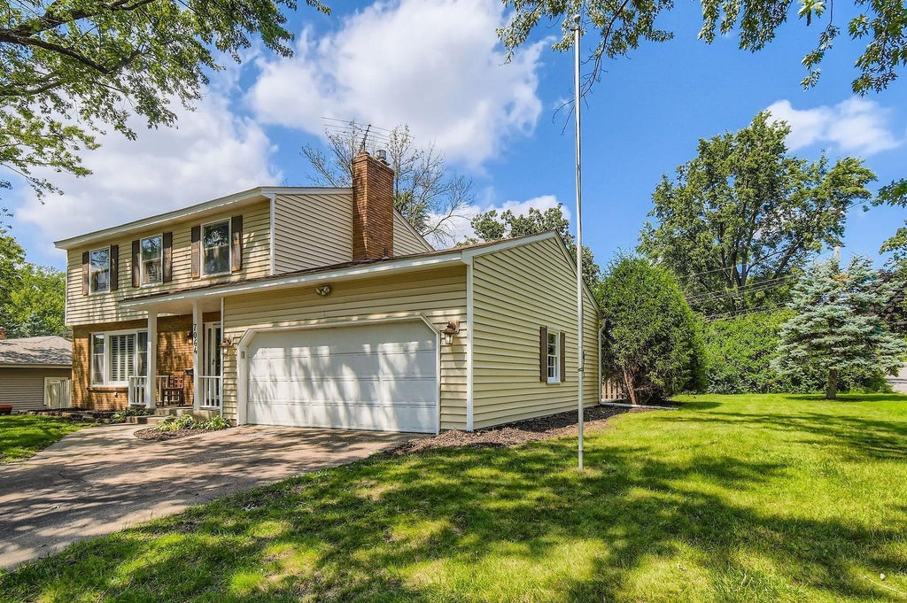 7064 Windgate Road, Woodbury