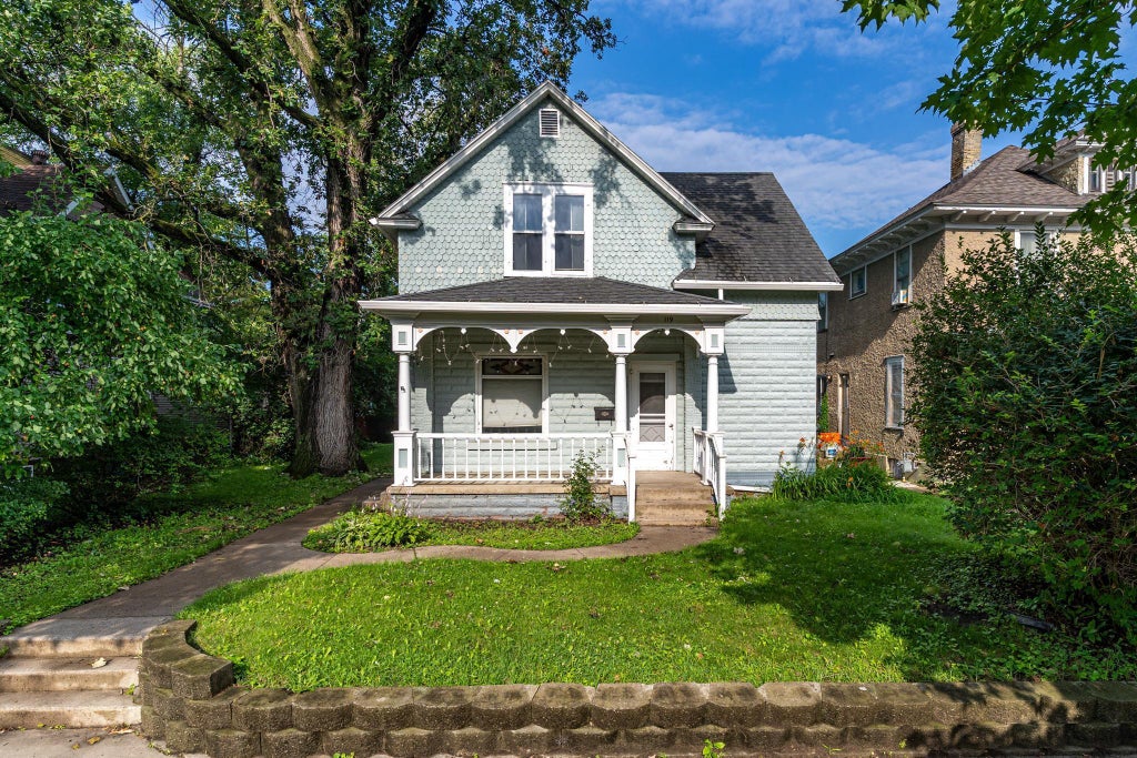 119 N Hubbard Street, Crookston