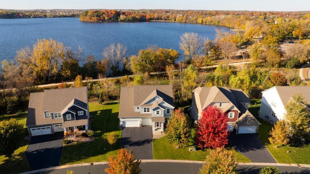 18482 Aubrie Court, Eden Prairie