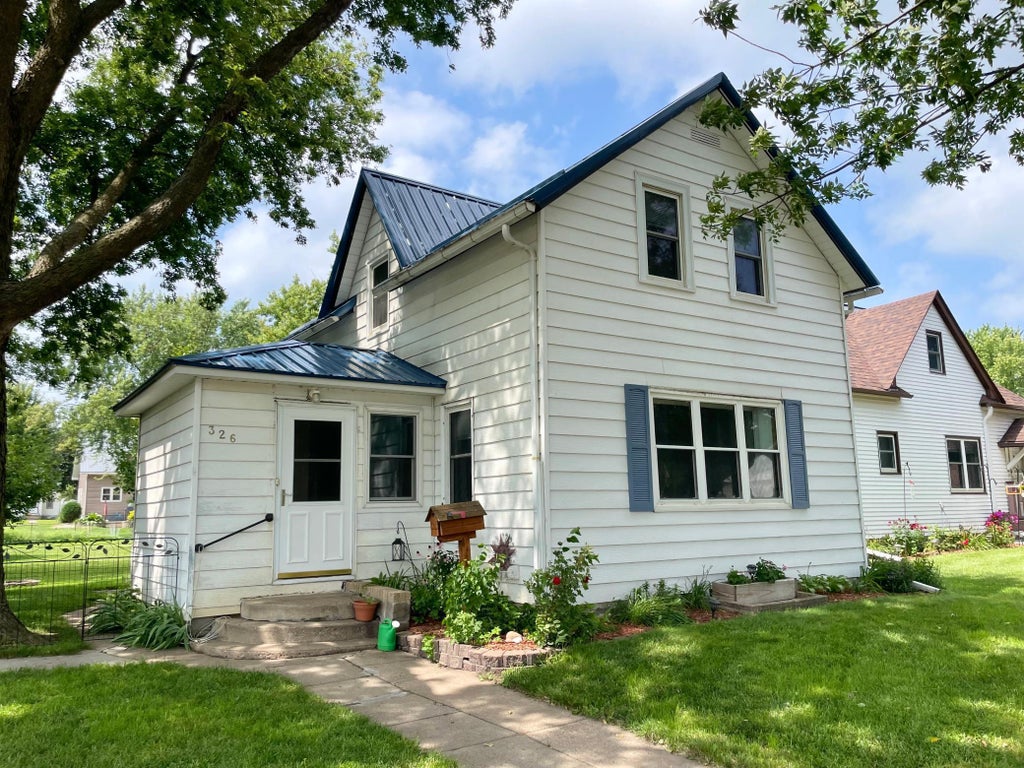 326 N Jefferson Avenue, Springfield