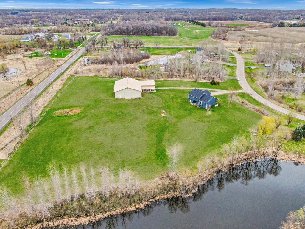 22184 Iman Street Nw, Nowthen