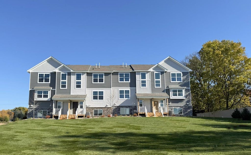 6748 Hinterland Trail S, Cottage Grove