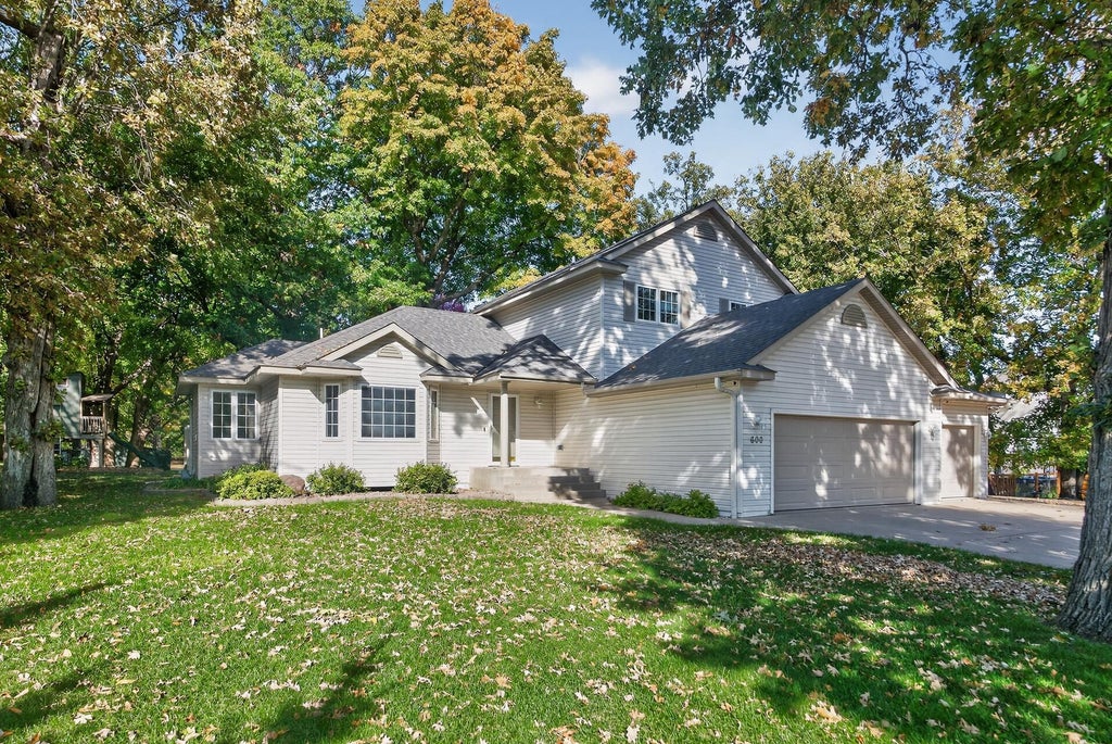 600 Lyman Boulevard, Chanhassen