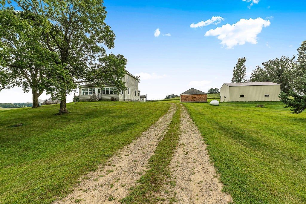 13163 County Road 165, Cold Spring