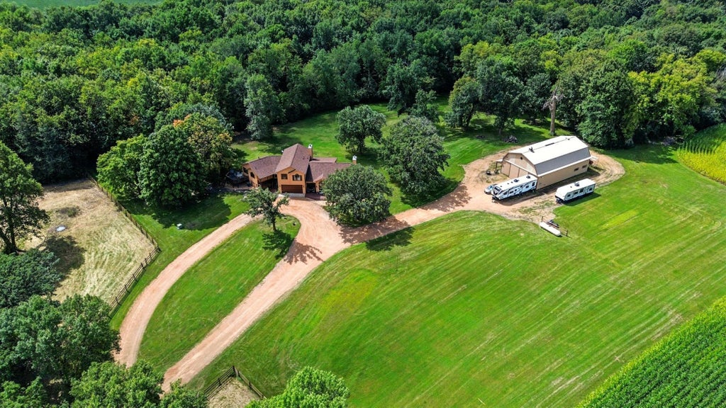 867 Eckert Avenue Se, Rockford Twp