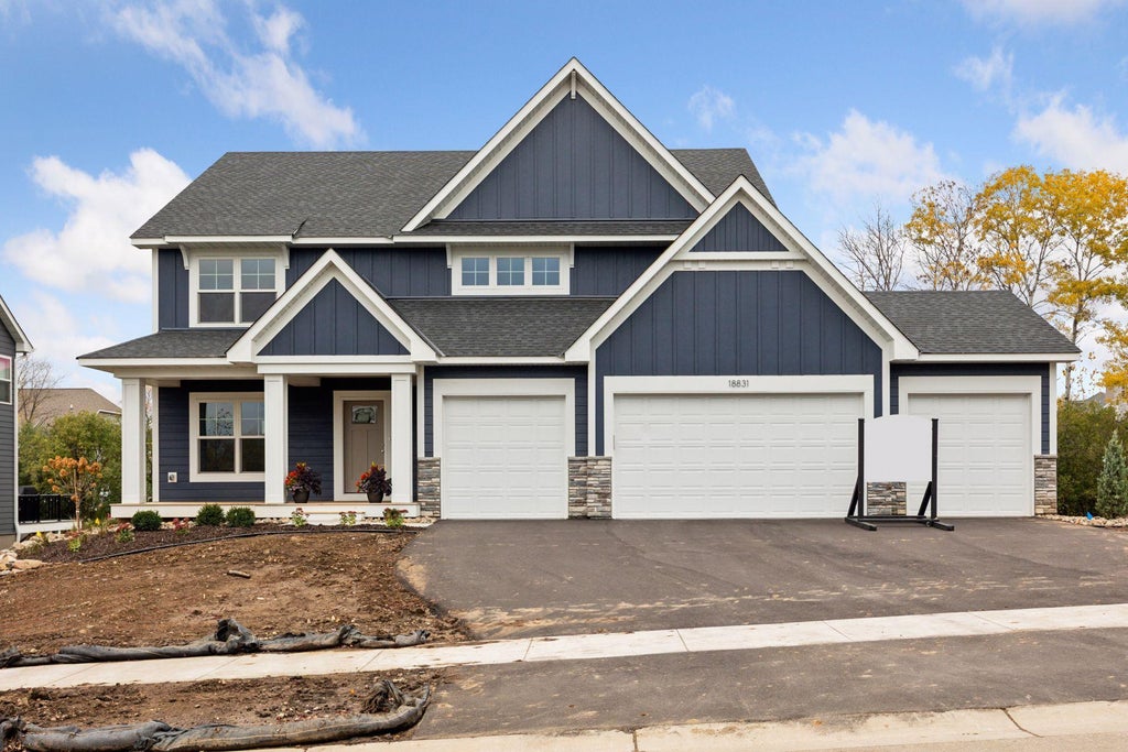 18831 Javelin Path, Lakeville