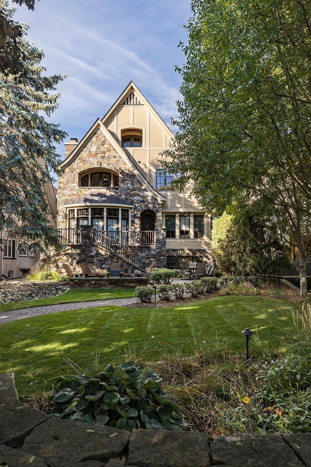 4638 W Lake Harriet Parkway, Minneapolis