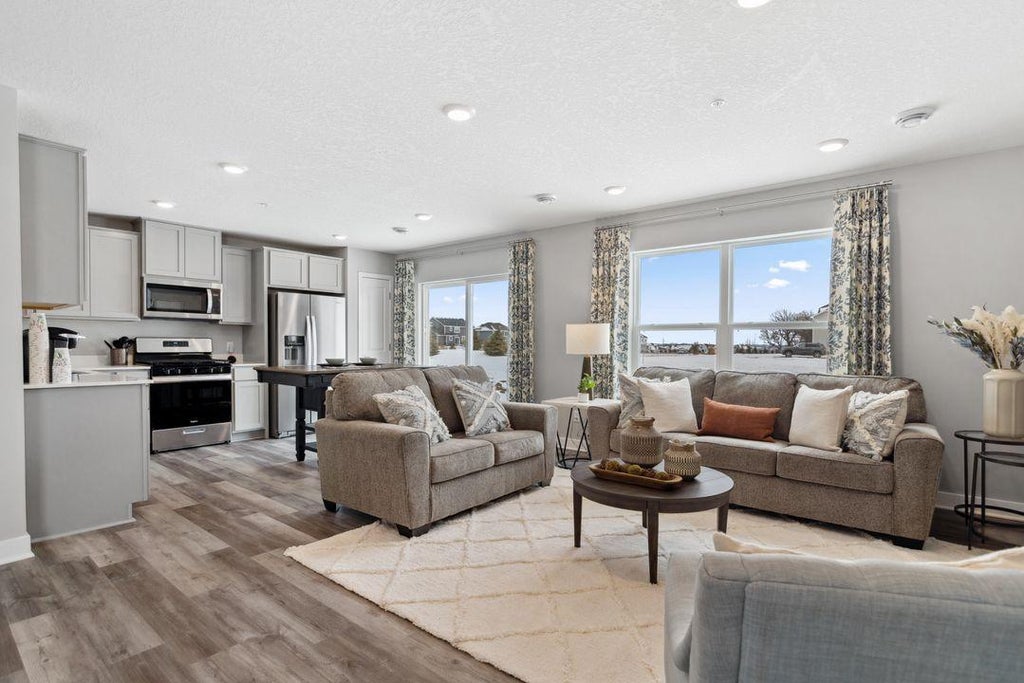 24125 Williams Road, Rogers