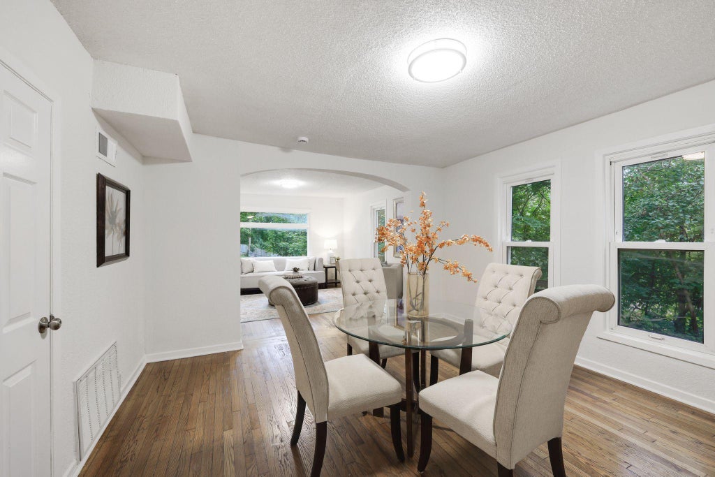 1111 28th Avenue Ne, Minneapolis