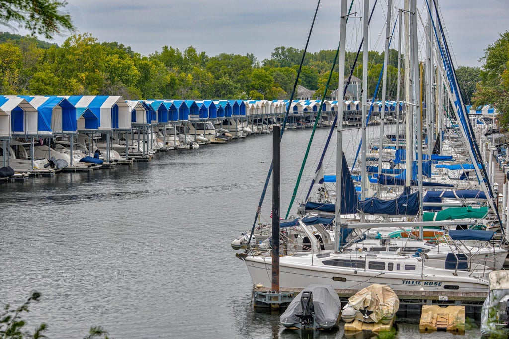 479 Mariner Drive, Bayport