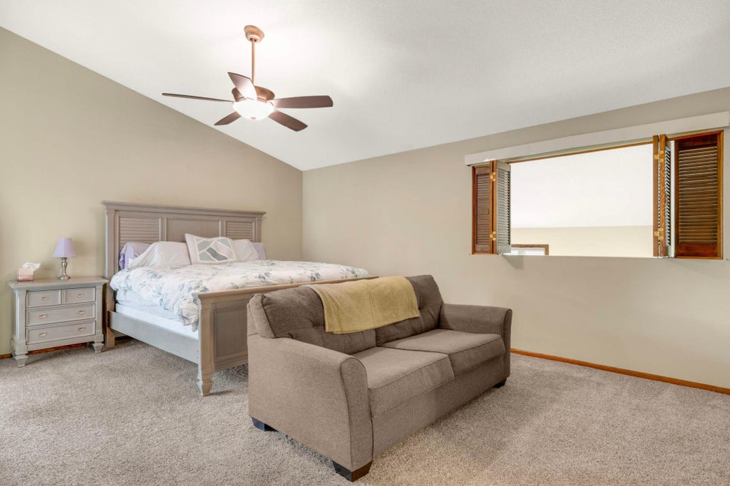 6701 W 82nd Street, Bloomington