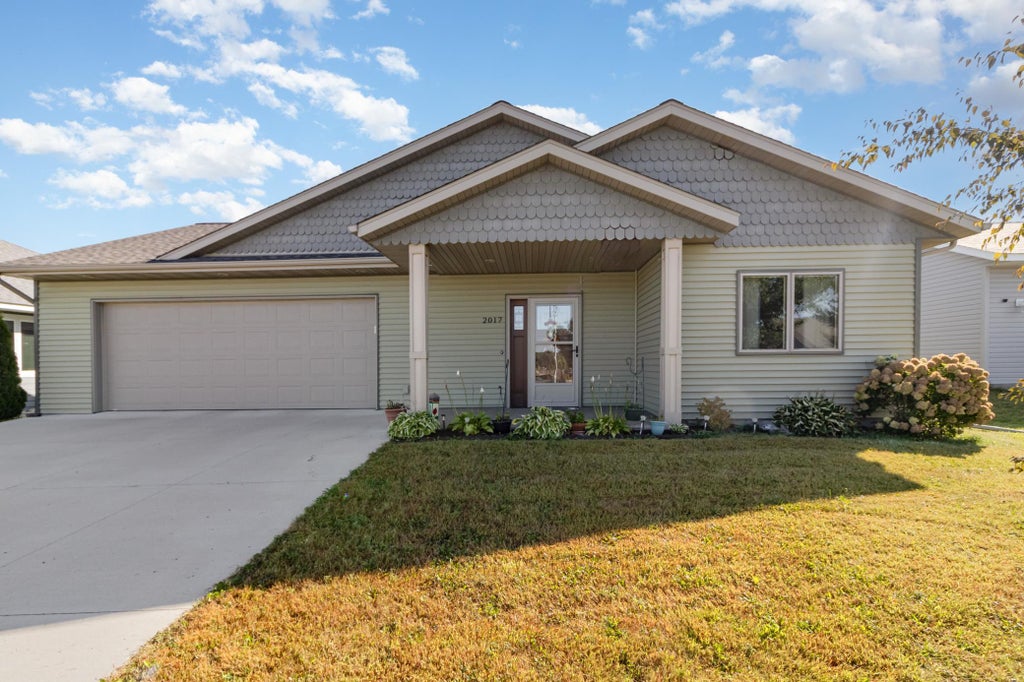 2017 Essler Drive, St Peter