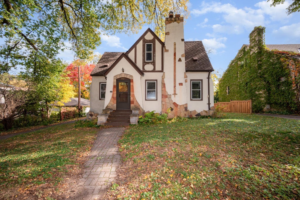 5421 Pillsbury Avenue S, Minneapolis