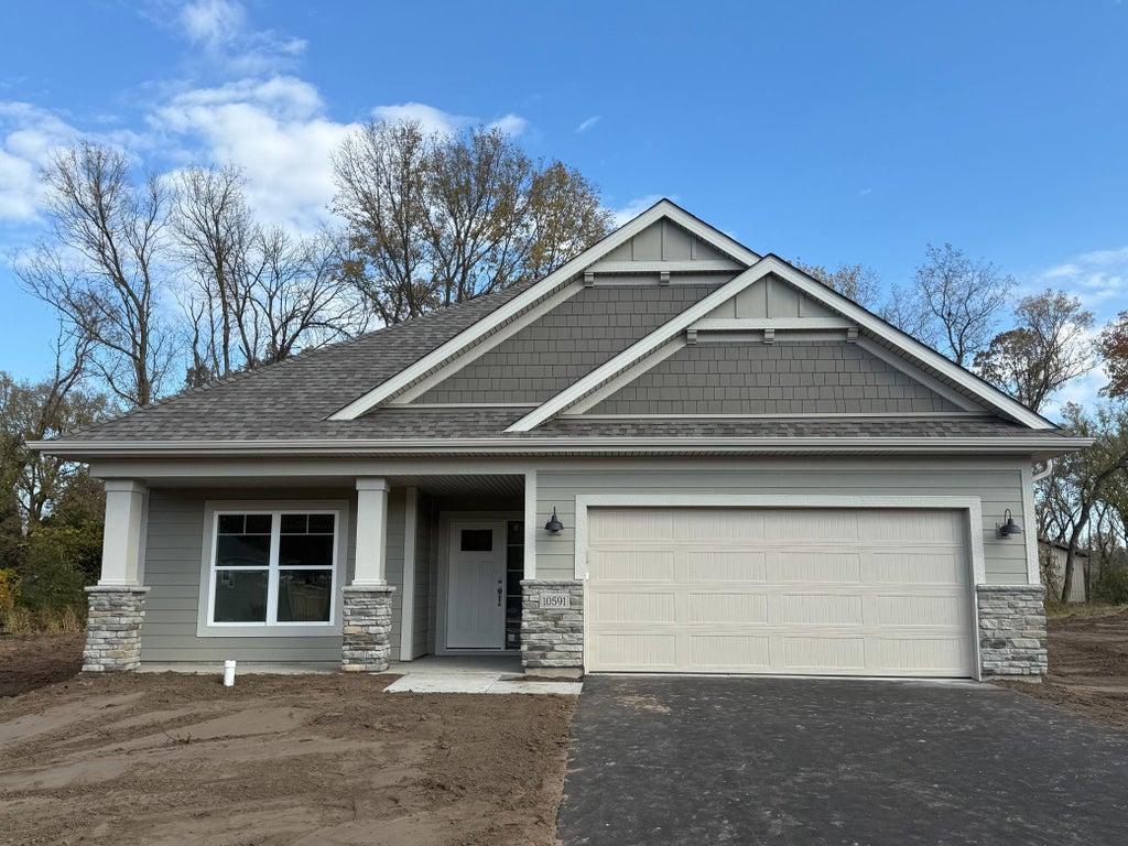 10591 Mississippi Dunes Trail S, Cottage Grove