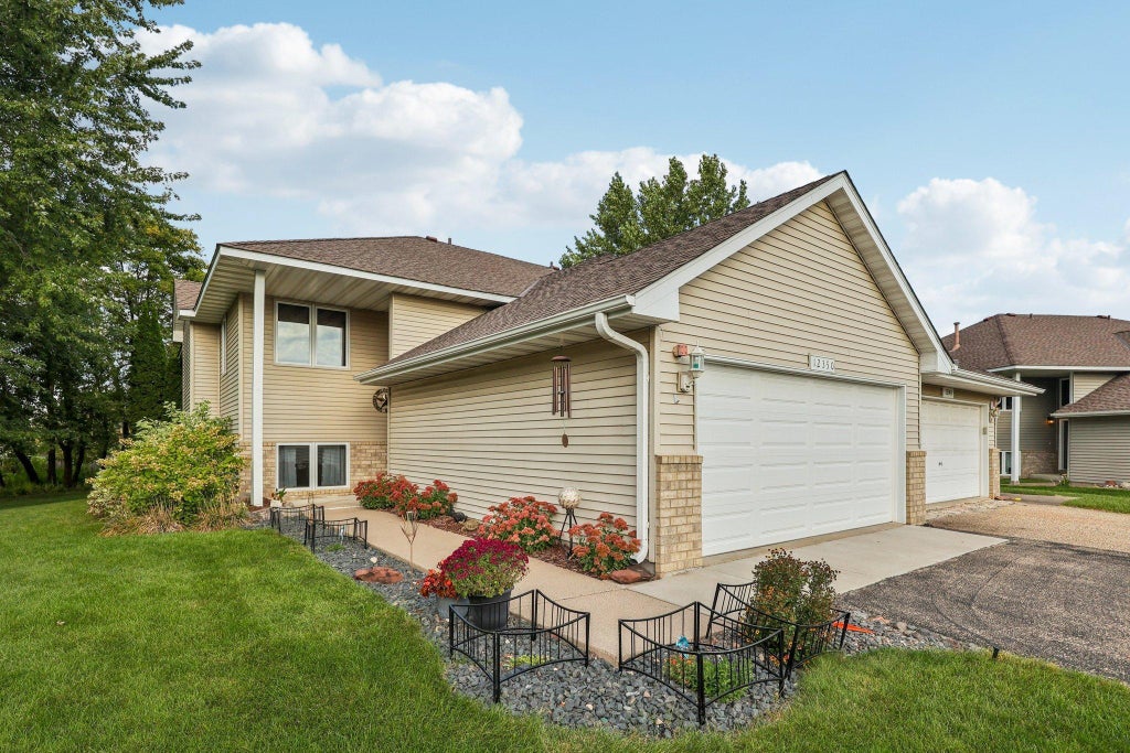 12350 61st Avenue N, Plymouth