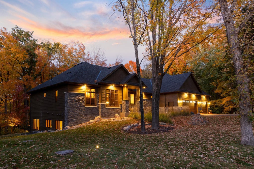 20060 Vine Street, Shorewood