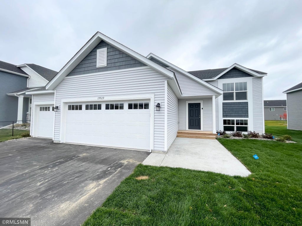 19929 English Avenue N, Forest Lake