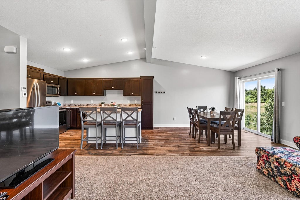 4149 228th Avenue Nw, St Francis