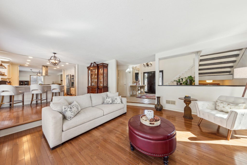 7720 Shaughnessy Road, Edina