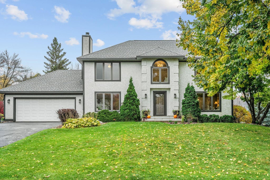 4710 Kingsview Lane N, Plymouth