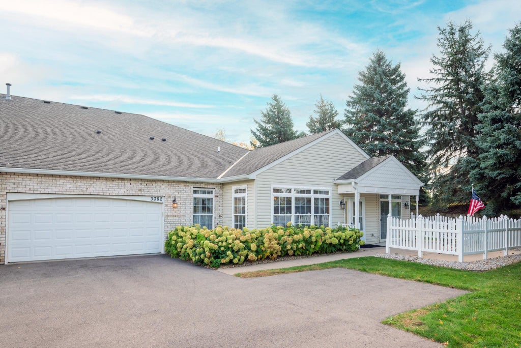 3082 Timberwood Trail 34, Eagan