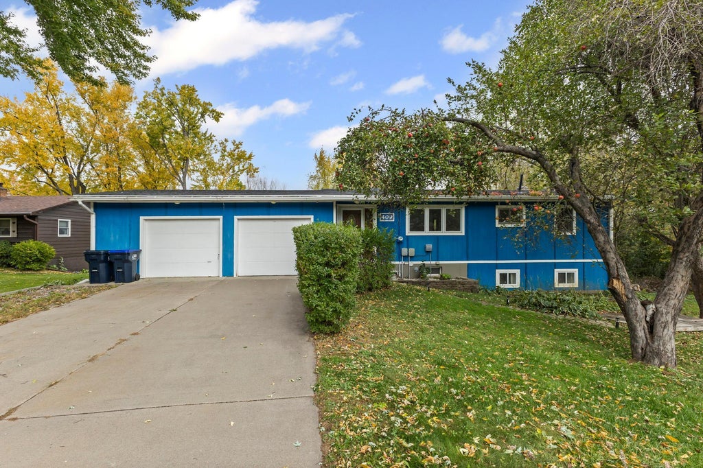 409 Riverview Drive, Monticello