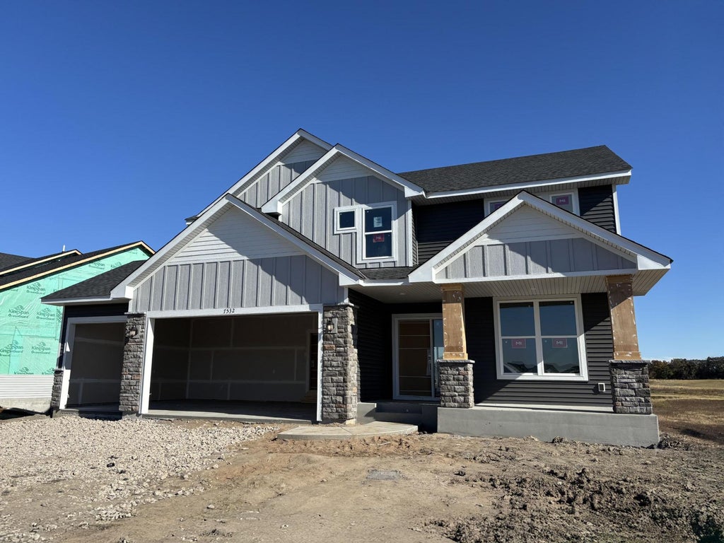 7532 Lotus Lane, Lino Lakes