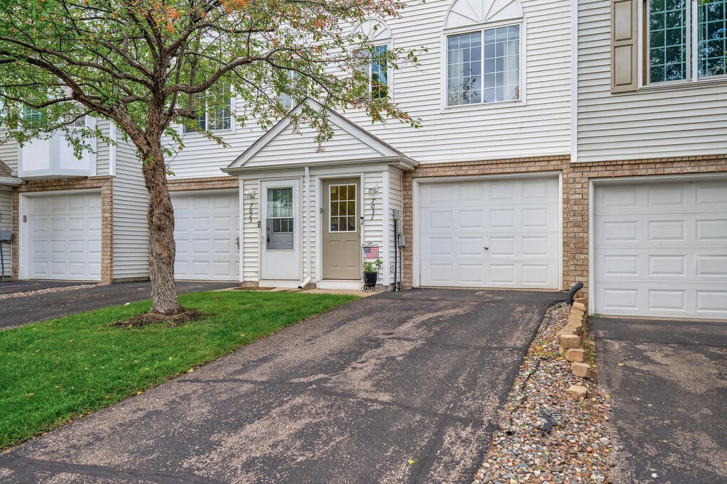 7031 Quantrelle Avenue Ne, Otsego