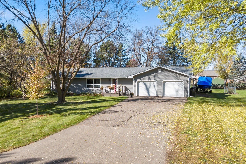 961 N Shore Drive, New Richmond