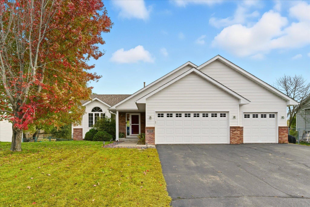 1075 Kilbirnie Road, Big Lake