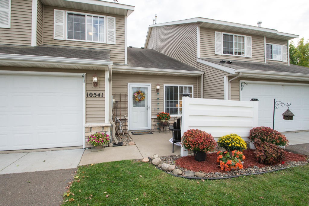 10541 74th Street Ne 2, Otsego