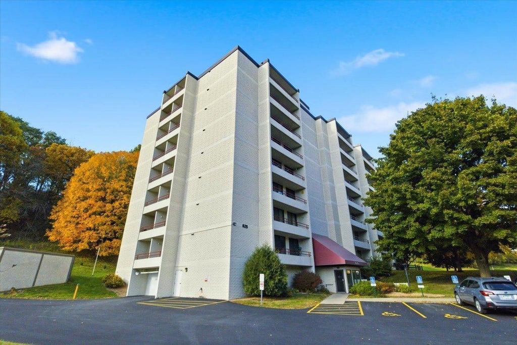 625 19th Street Nw 702, Rochester