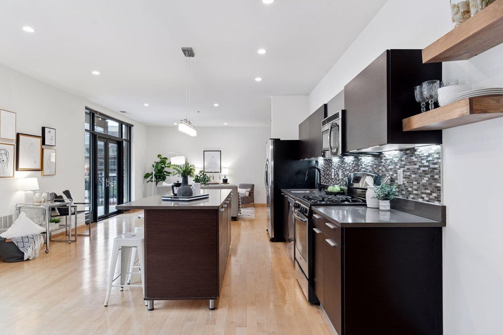 3104 W Lake Street 305, Minneapolis