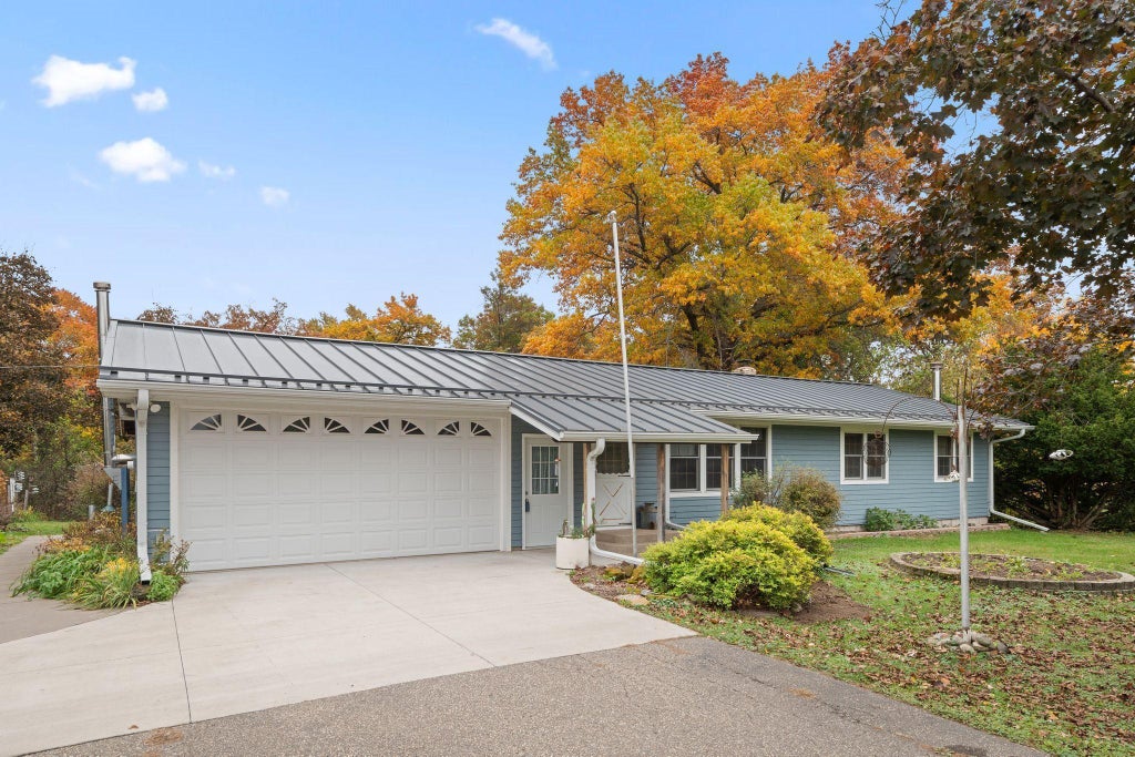 19085 Manning Trail N, Marine On Saint Croix