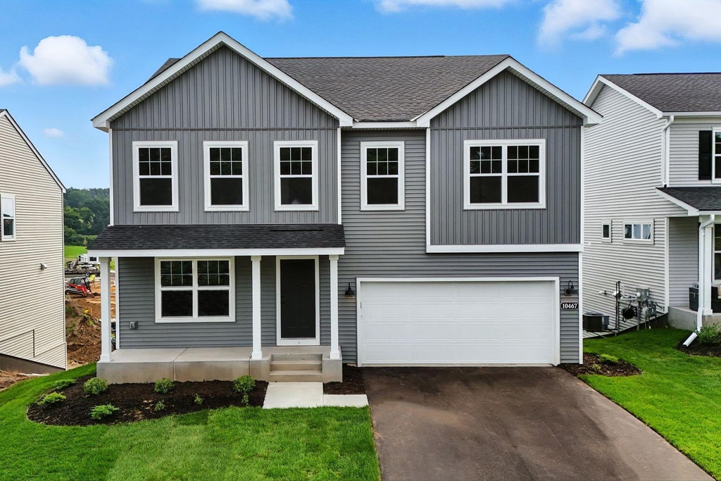 10467 Glenbrook Avenue S, Cottage Grove