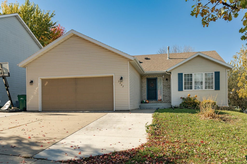 5307 Duvall Place Nw, Rochester