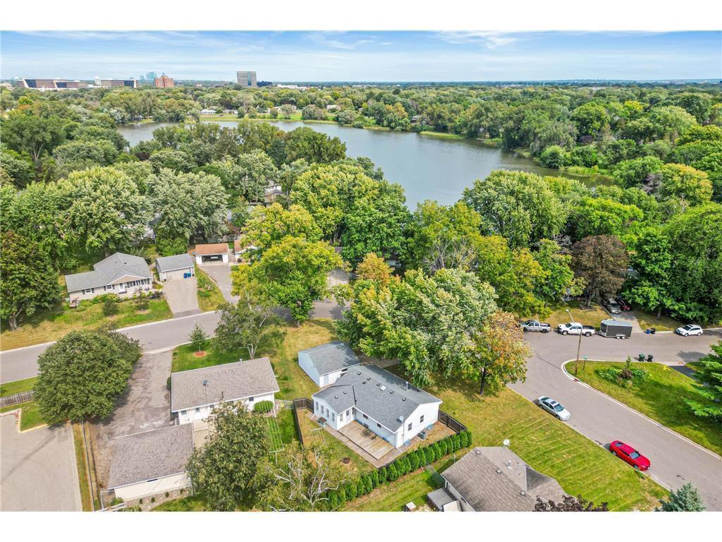 8900 Newton Avenue S, Bloomington