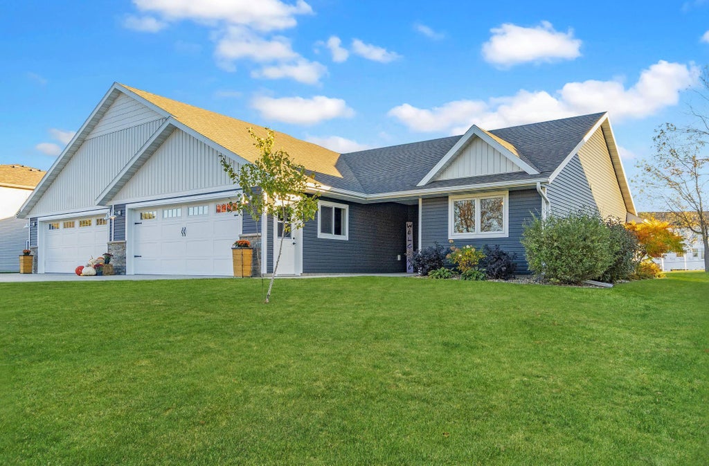 2006 Lakepark Avenue, Alexandria