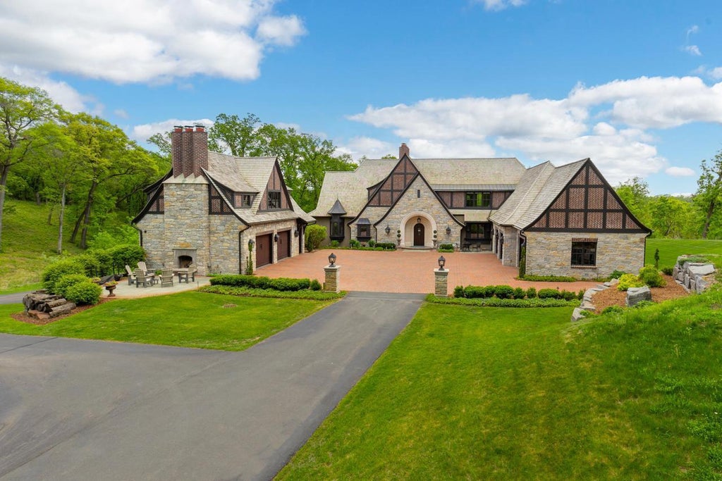 240 Salem Church Road, Sunfish Lake