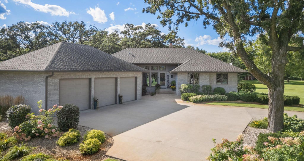 16200 Makah Street Nw, Andover