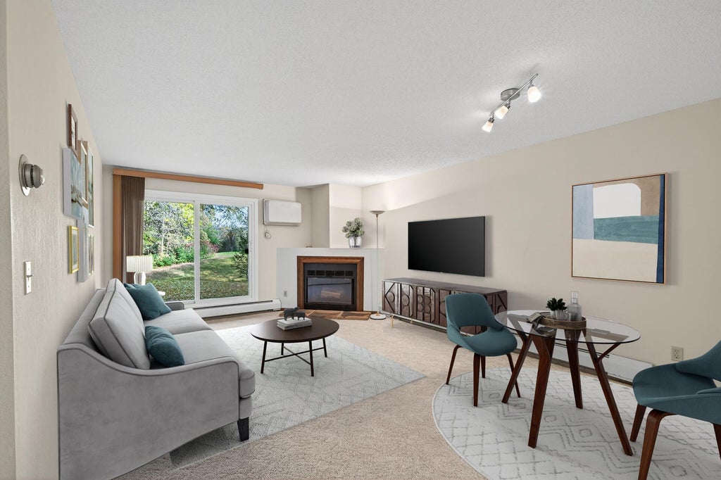 3850 Plymouth Boulevard 117, Plymouth