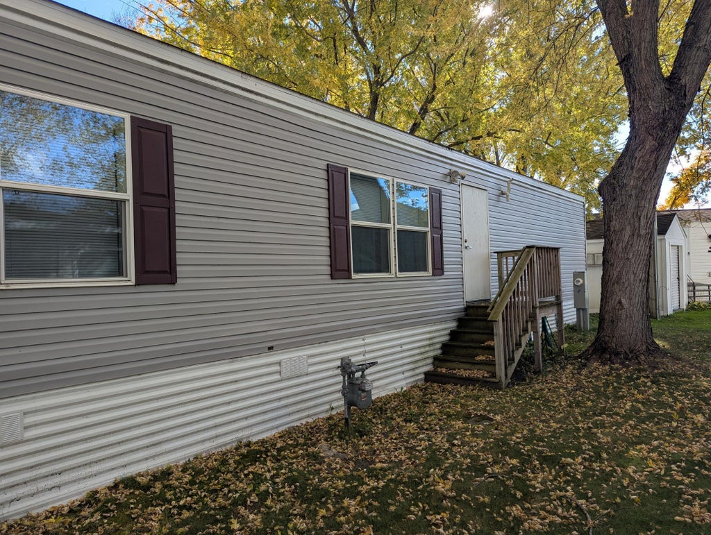 46 Lee Street, Forest Lake