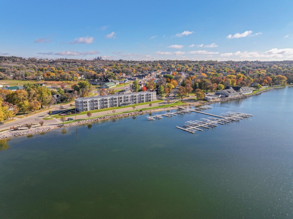 279 Minnesota Avenue W 203, Glenwood