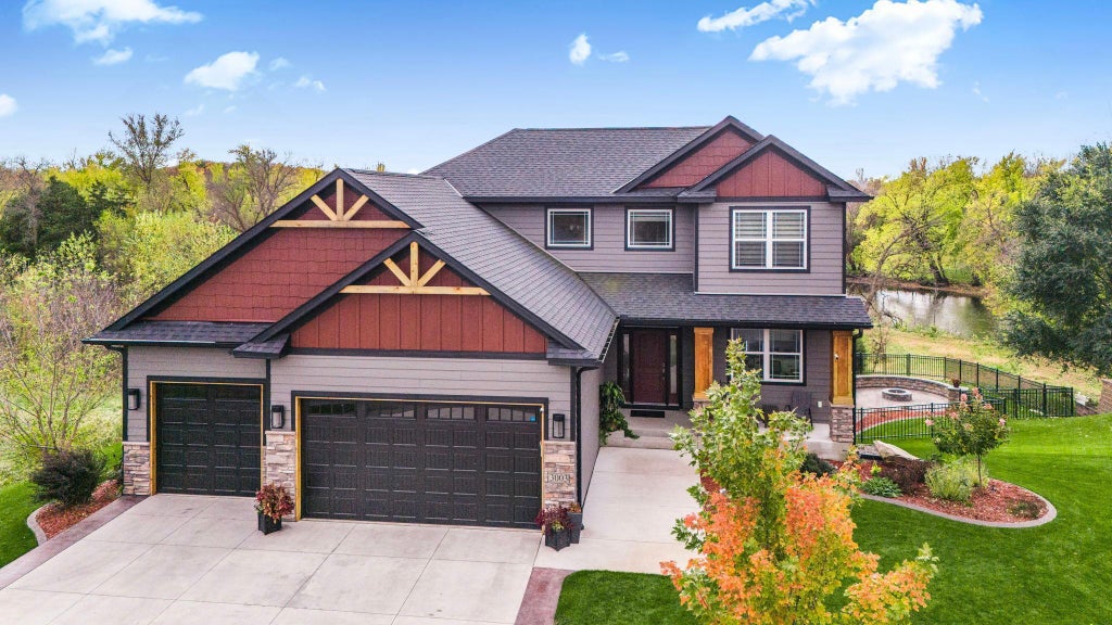 3003 Lookout Point, Rockford